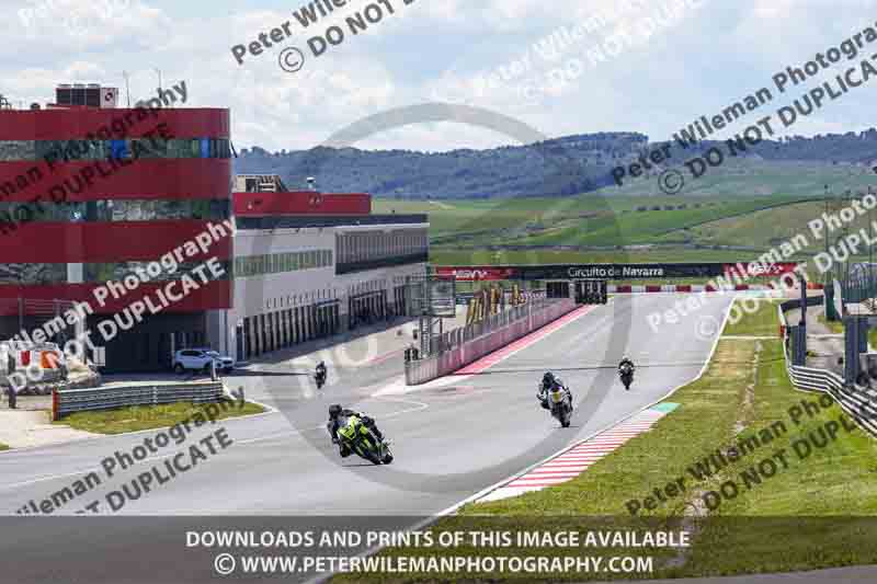 cadwell no limits trackday;cadwell park;cadwell park photographs;cadwell trackday photographs;enduro digital images;event digital images;eventdigitalimages;navarra;no limits trackdays;peter wileman photography;racing digital images;trackday digital images;trackday photos